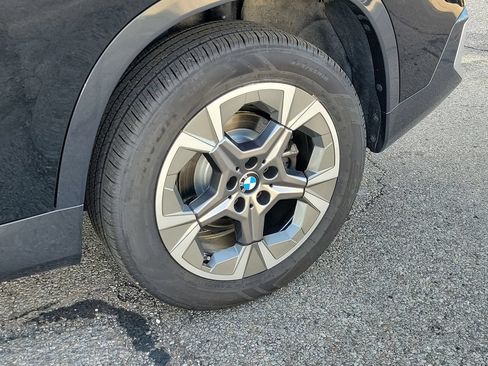 Used 2025 BMW X1 xDrive28i AWD/4WD image 10