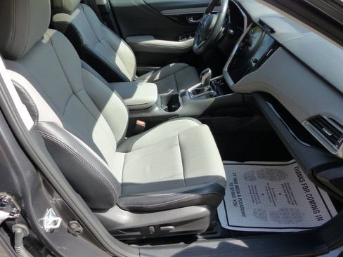 Used 2023 Subaru Outback Limited AWD/4WD image 36