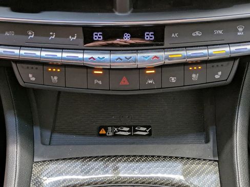 Used 2022 Cadillac CT5 V Blackwing w/ Carbon Fiber Package 2 RWD image 12