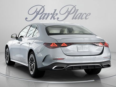 Used 2026 Mercedes-Benz E 350 Sedan image 13