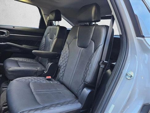 Used 2023 Kia Sorento SX Prestige AWD/4WD image 14
