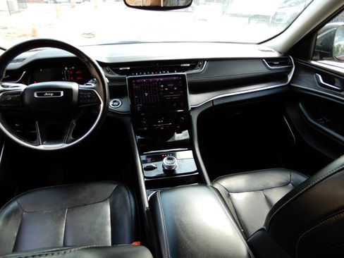 Used 2021 Jeep Grand Cherokee L Limited image 20