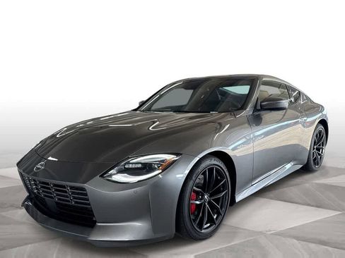 Used 2025 Nissan Z Performance w/ Floor Mat Package RWD image 1