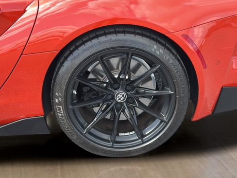 Used 2024 Toyota Supra RWD image 11