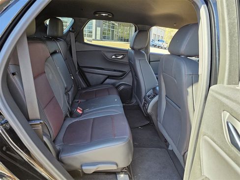 Used 2025 Chevrolet Blazer RS image 25