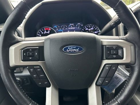 Used 2022 Ford F250 Lariat image 25