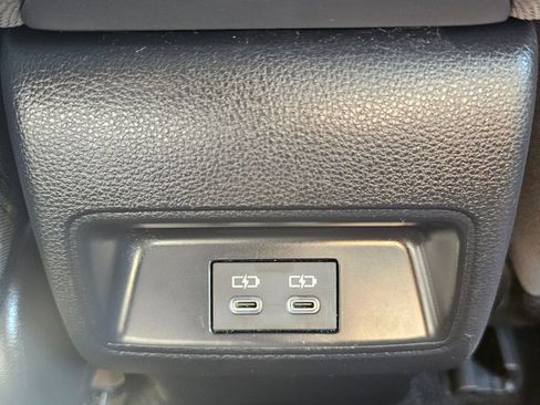 Used 2024 Toyota Corolla LE FWD image 27