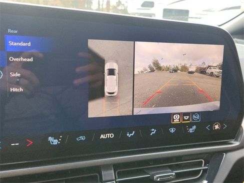 New 2026 Chevrolet Equinox EV RS image 13