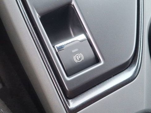 New 2026 Subaru Crosstrek 2.0i Premium image 16