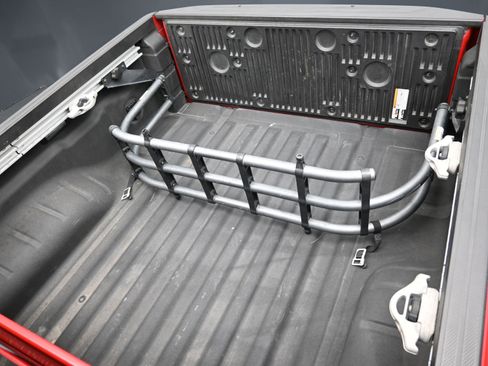 Used 2023 Nissan Frontier PRO-4X w/ Pro-4X Premium Package image 39