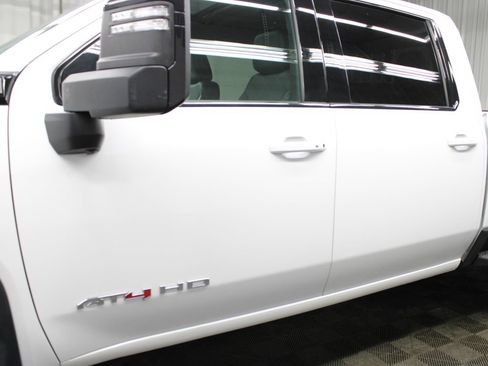 Used 2026 GMC Sierra 2500 AT4 w/ Technology Package AWD/4WD image 57