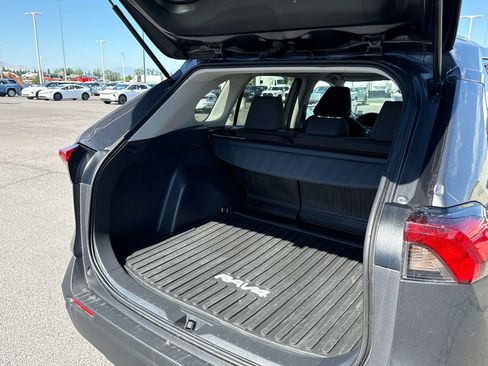 Used 2024 Toyota RAV4 LE AWD/4WD image 15