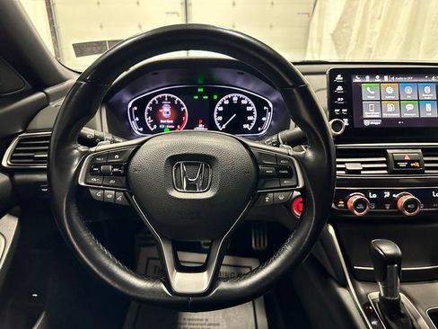 Used 2018 Honda Accord Sport image 18