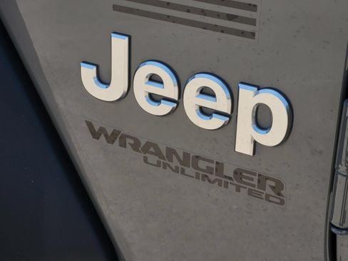 Used 2020 Jeep Wrangler Unlimited Sport AWD/4WD image 10