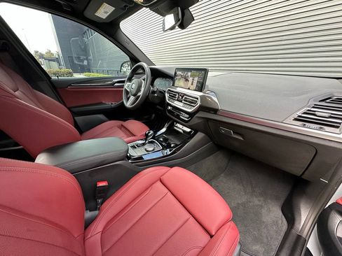 Used 2024 BMW X3 M40i w/ Premium Package image 37