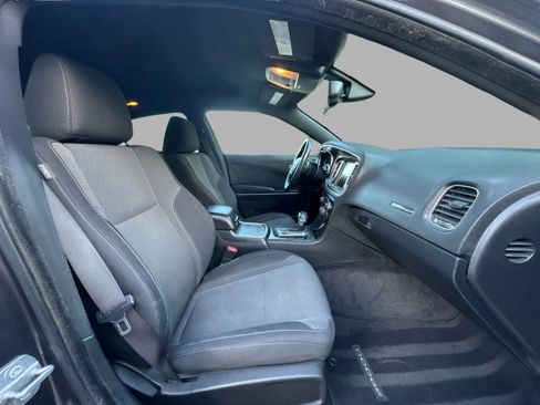 Used 2015 Dodge Charger R/T RWD image 44