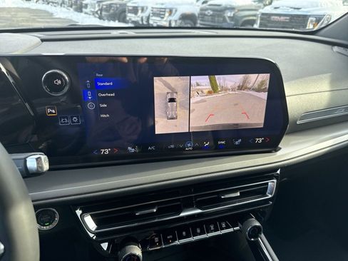 New 2026 Chevrolet Traverse LT w/ Driver Confidence Package image 17