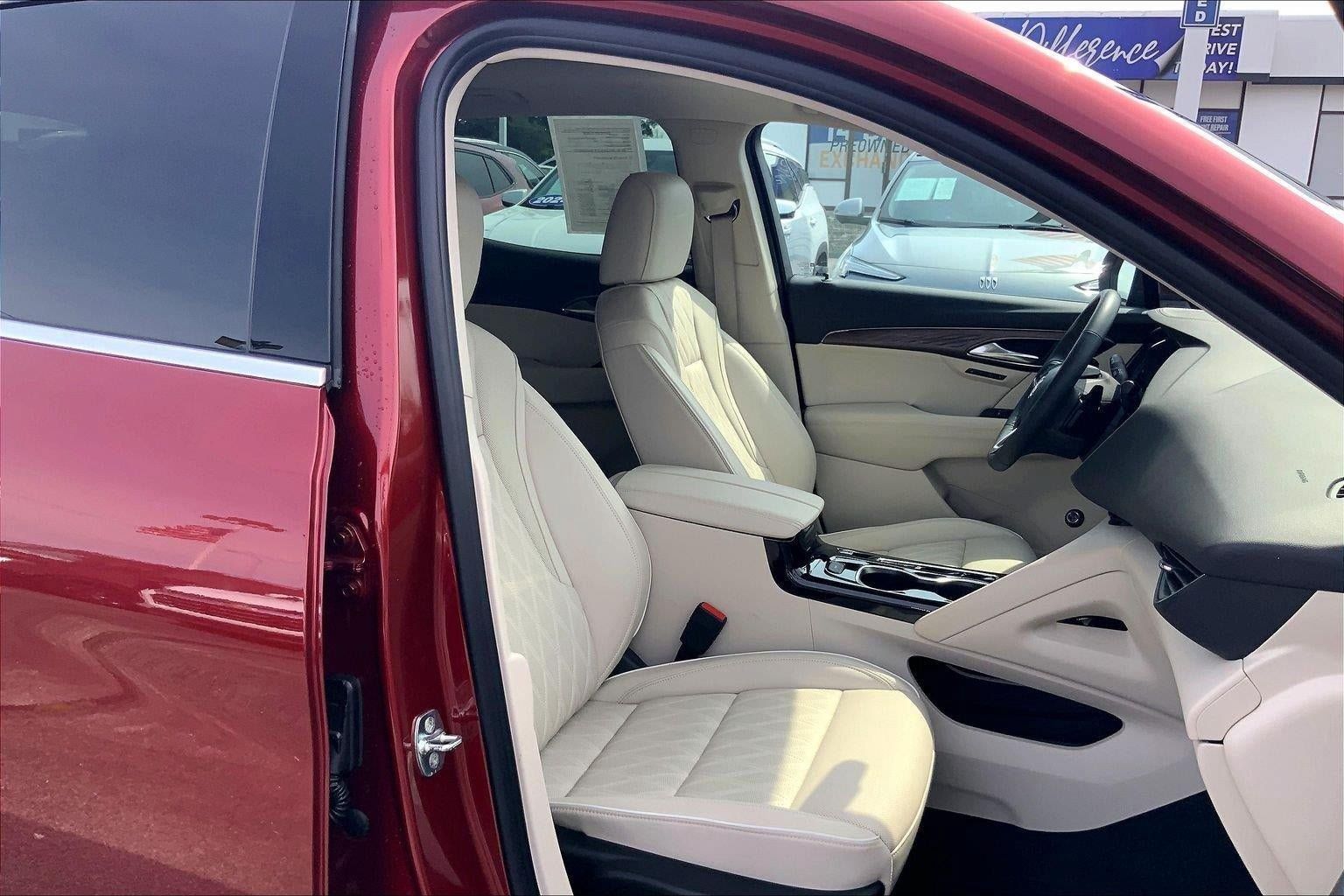 Used 2023 Buick Envision Avenir AWD/4WD image 7