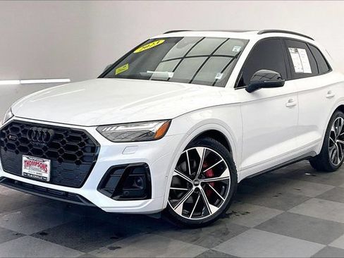 Used 2023 Audi SQ5 Prestige w/ Prestige Package AWD/4WD image 12