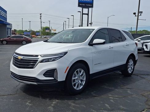 Used 2024 Chevrolet Equinox LT w/ LPO, Floor Liner Package image 3