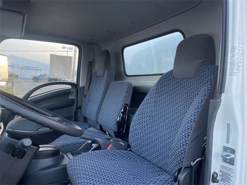 New 2025 Chevrolet Low Cab Forward image 20