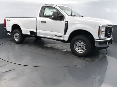 New 2026 Ford F250 XL image 4