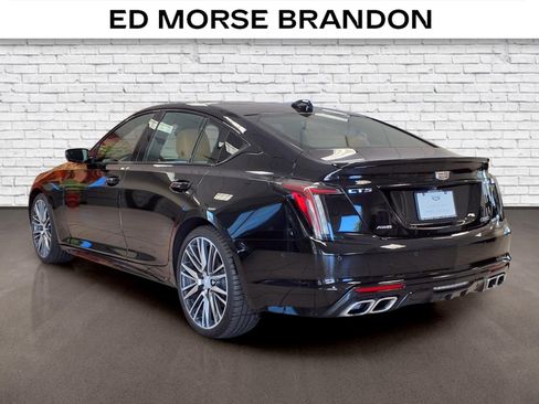Certified 2022 Cadillac CT5 V w/ Platinum Package AWD/4WD image 3