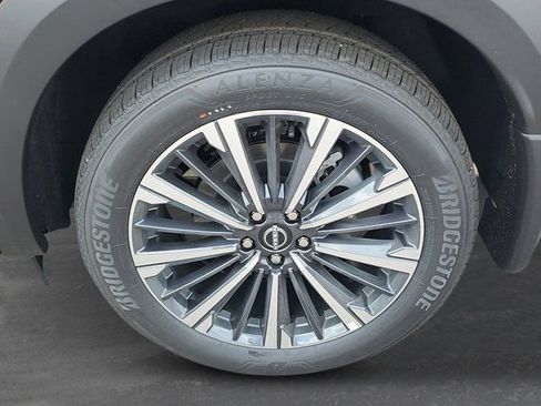 New 2026 Nissan Pathfinder Platinum FWD image 7
