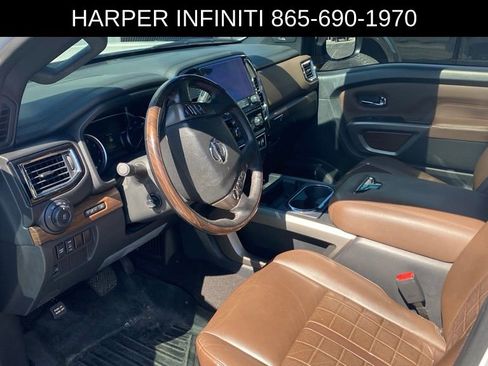 Used 2020 Nissan Titan Platinum Reserve w/ Moonroof Package AWD/4WD image 5