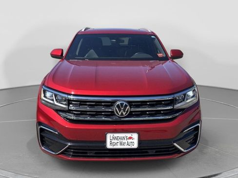 Used 2021 Volkswagen Atlas Cross Sport SE w/ Panoramic Sunroof Package AWD/4WD image 3
