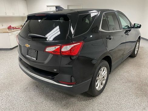 Used 2020 Chevrolet Equinox LT image 3