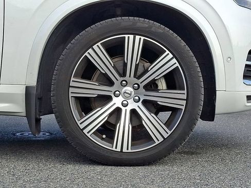 Used 2023 Volvo XC90 B6 Ultimate w/ Lounge Package AWD/4WD image 7