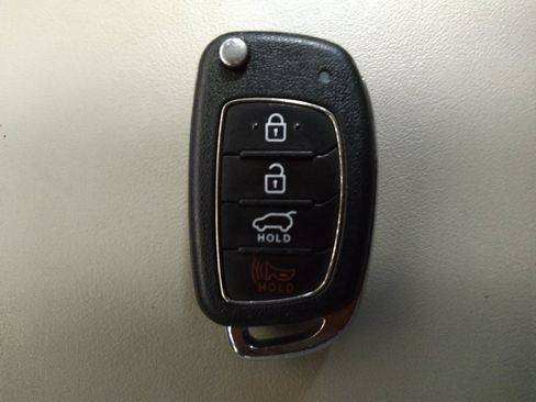Used 2021 Hyundai Tucson SE AWD/4WD image 32