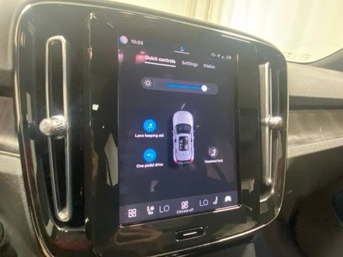 Used 2023 Volvo XC40 Recharge Ultimate w/ Protection Package Premier AWD/4WD image 23