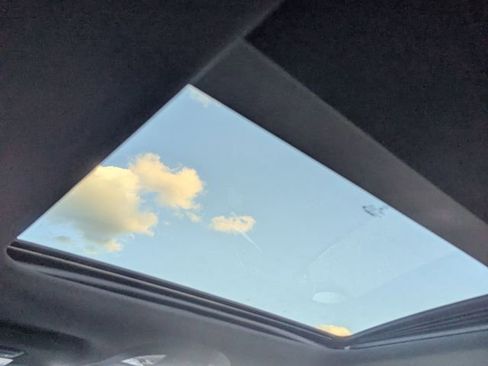 New 2026 Chrysler Pacifica Select image 18