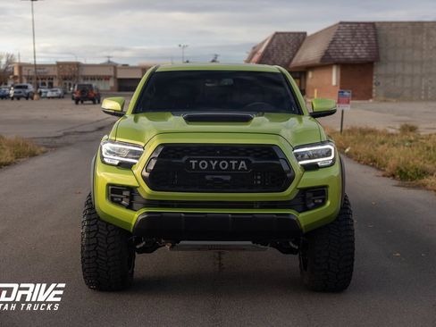 Used 2022 Toyota Tacoma TRD Pro image 4