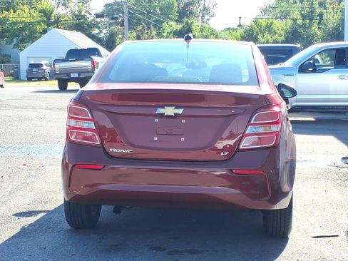 Used 2019 Chevrolet Sonic LT FWD image 4