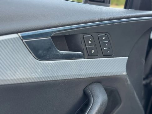 Used 2017 Audi A4 2.0T Premium Plus w/ Premium Plus Package image 26