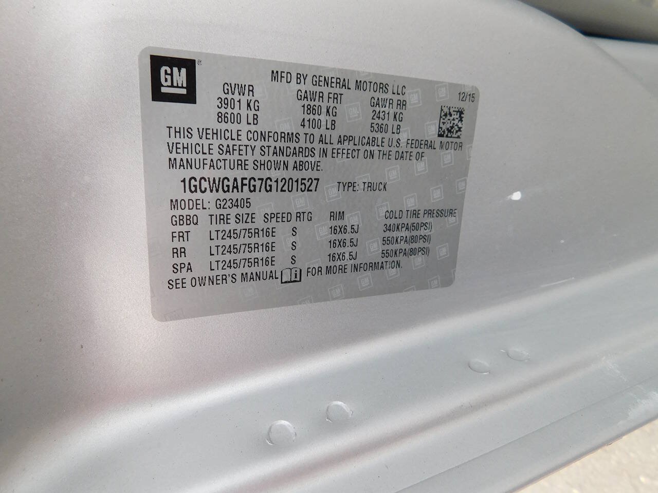Used 2016 Chevrolet Express 2500 RWD image 45