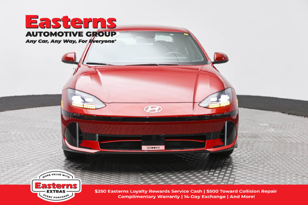 Used 2024 Hyundai Ioniq 6 SE AWD/4WD image 3