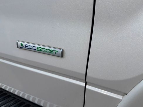 Used 2014 Ford F150 Lariat w/ Equipment Group 502A Luxury image 32