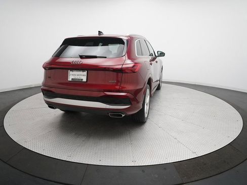 Used 2025 Audi Q5 2.0T Premium Plus w/ Premium Plus image 13