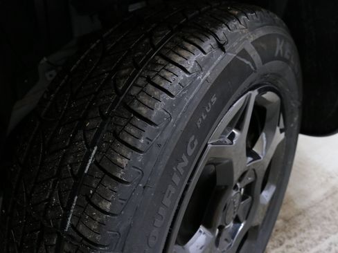 Used 2023 Jeep Compass Trailhawk image 31