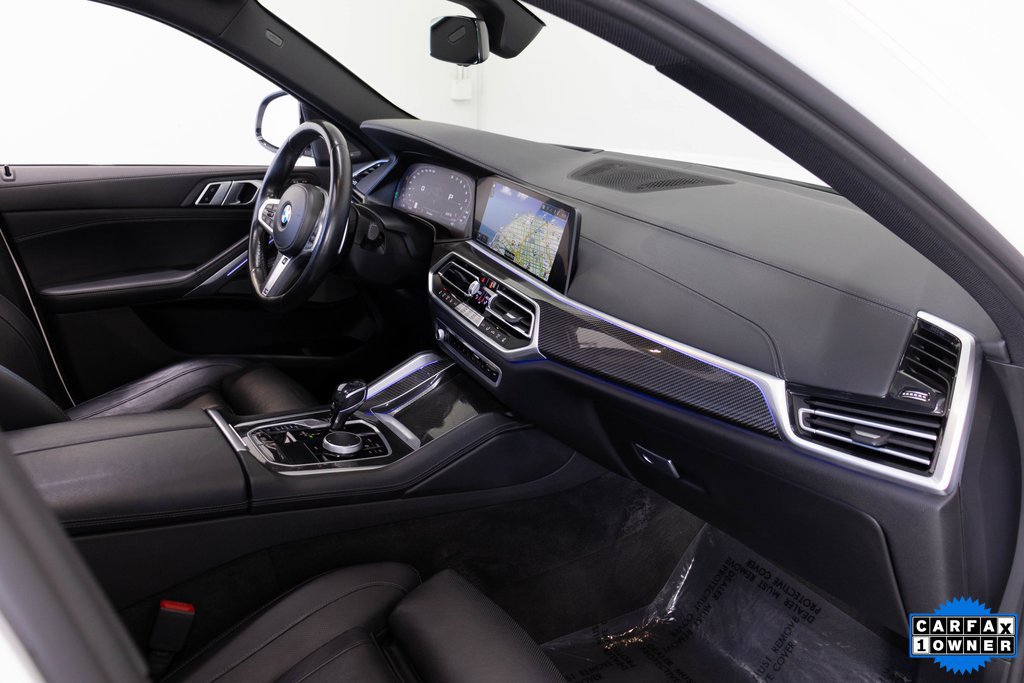 Used 2022 BMW X6 M50i w/ Premium Package AWD/4WD image 21