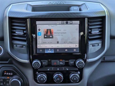 New 2026 RAM 1500 Big Horn AWD/4WD image 18