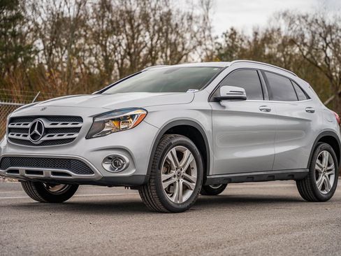 Used 2019 Mercedes-Benz GLA 250 image 3