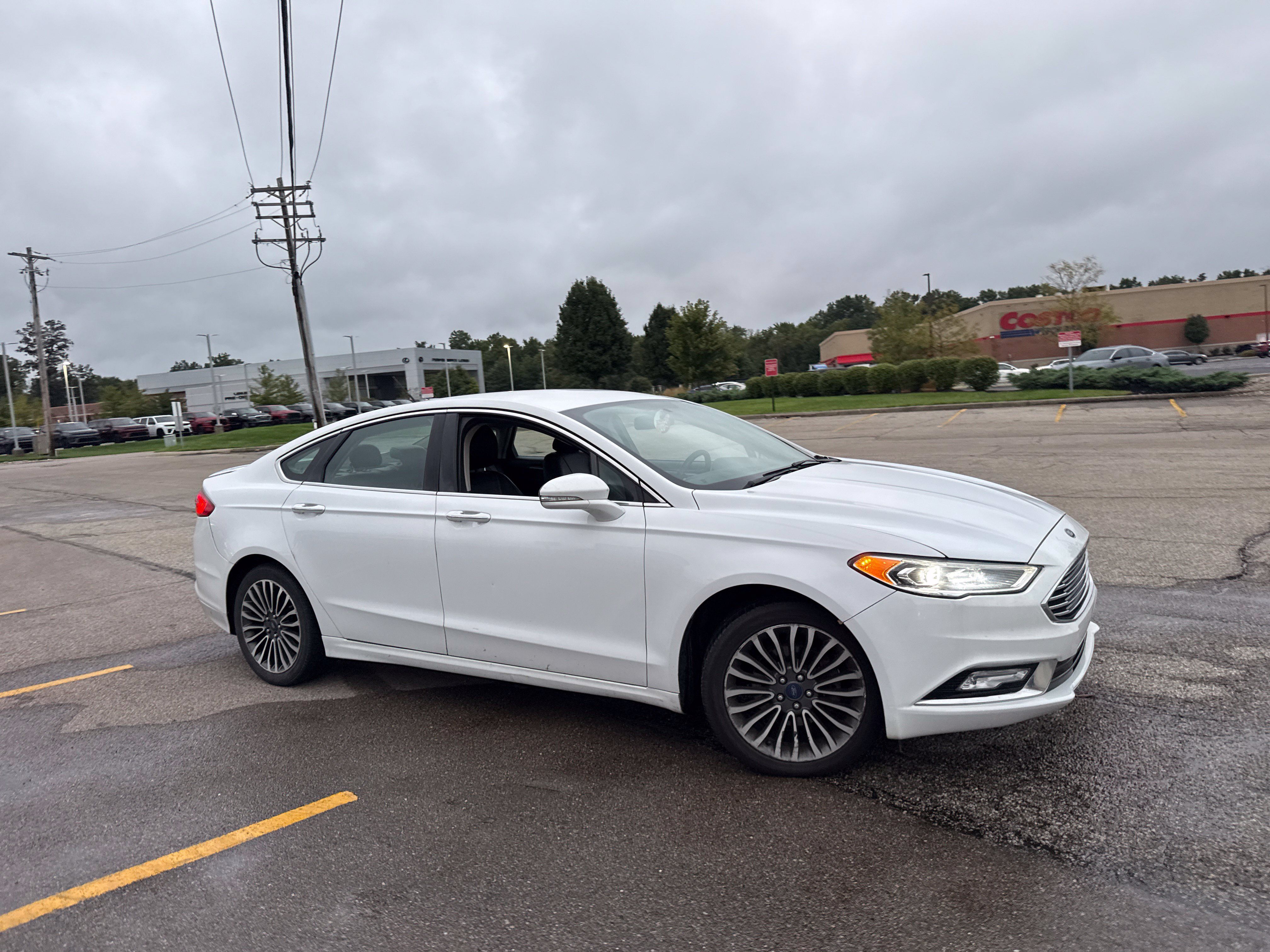 Used 2017 Ford Fusion Titanium FWD image 24