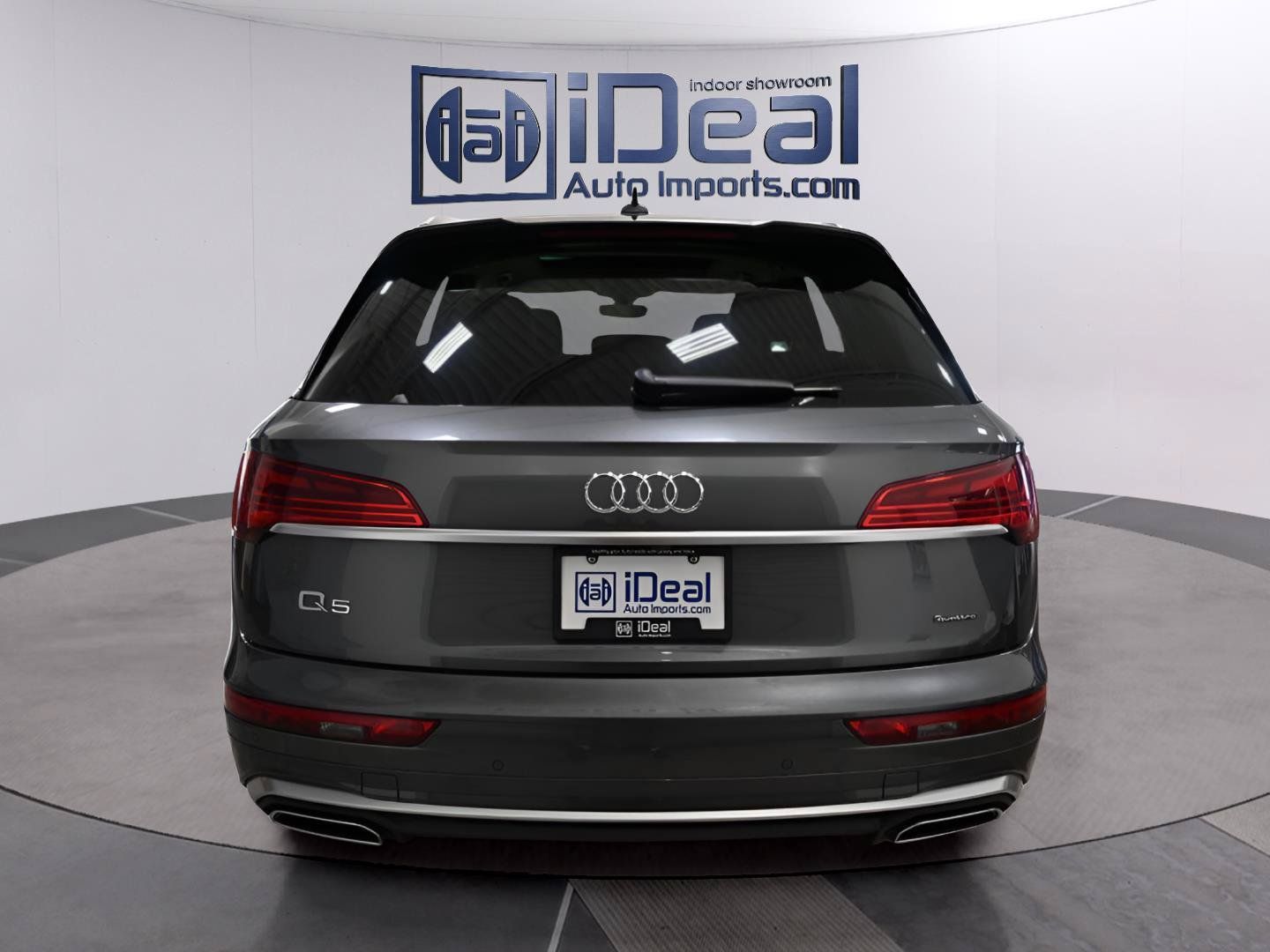 Used 2023 Audi Q5 e Premium Plus AWD/4WD image 4