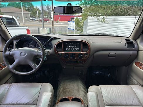 Used 2001 Toyota Tundra Limited w/ Off-Road Pkg AWD/4WD image 18