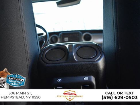 Used 2022 Jeep Gladiator Willys image 29